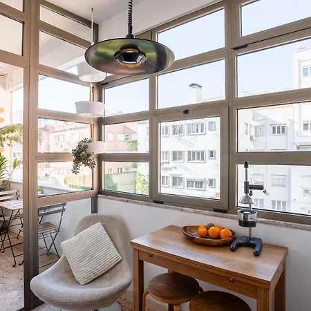 Sol Ao Rato - Sunny And Spacious דירה *